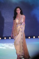  at Pidilite presents Manish Malhotra, Shaina NC show for CPAA in Mumbai on 1st July 2012 (64).JPG